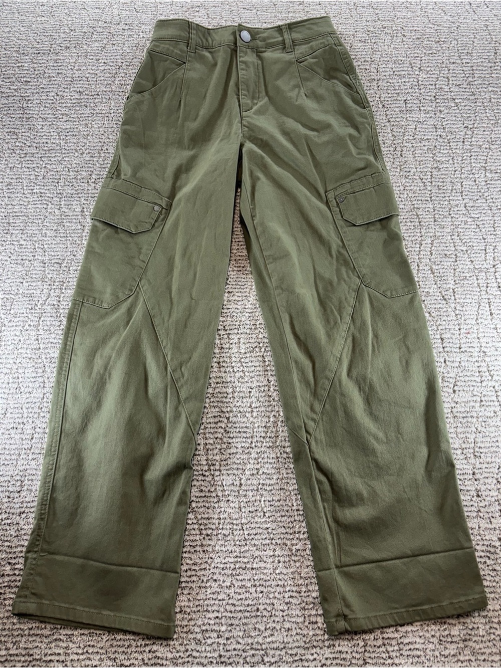 NEW Democracy Ab-solution Women’s Size 6 Olive Green Cargo-Style Pants